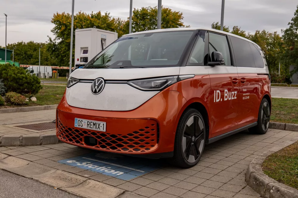 The Electric Renaissance: Exploring the VW ID. Buzz and its Enduring Legacy